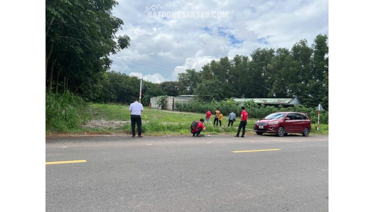 BÁN GẤP 200triệu là mua được 215m2 ĐẤT KCN MINH HƯNG - CHƠN THÀNH - ĐỒNG NAI