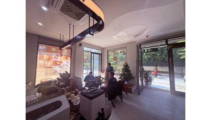 Trịnh Văn Bô – Tòa Nhà 7 Tầng Thang Máy, Lô Góc VIP, Mặt Bằng Kinh Doanh Xuất Sắc