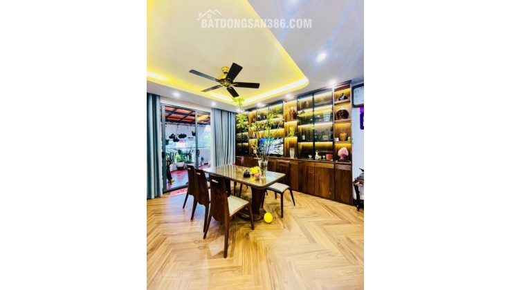 Bán nhà phố Duy Tân - Cầu Giấy 65m2 5 tầng - Ô tô KDVP cho thuê ở đều đẹp có thể lên tầng thang máy