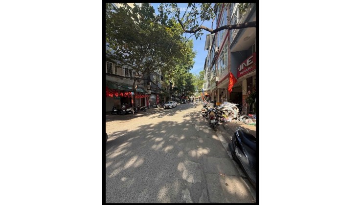 BÁN NHÀ HOÀNG HOA THÁM , KHU VỰC LÕI TRUNG TÂM CỦA THÀNH PHỐ.