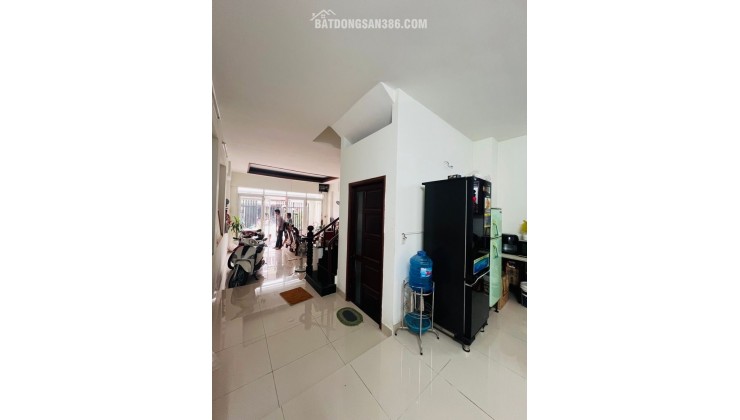 MẶT TIỀN PHÂN LÔ – NGAY CHỢ PHẠM THẾ HIỂN – NHÀ 5 TẦNG HOÀN CÔNG – NHỈNH 8 TỶ-0948.769.331