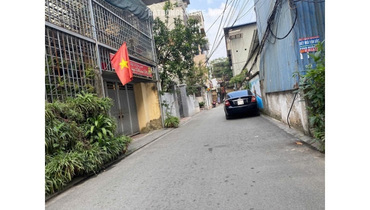 BÁN ĐẤT TỔ 25 THỊ TRẤN ĐÔNG ANH 46,5M CHỈ NHỈNH 4 TỶ-ĐƯỜNG Ô TÔ TRÁNH GẦN CHỢ-TRƯỜNG CAO ĐẢNG NGHỀ- 200M RA ĐƯỜNG KINH DOANH ĐA NGHÀNH NGHỀ