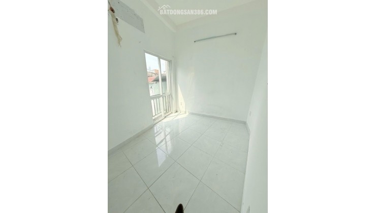 DÒNG TIỀN THU NHẬP TỐT - DIỆN TÍCH LỚN - 4 TẦNG  BTCT - SỔ NỞ HẬU.
P. BÌNH LỢI TRUNG