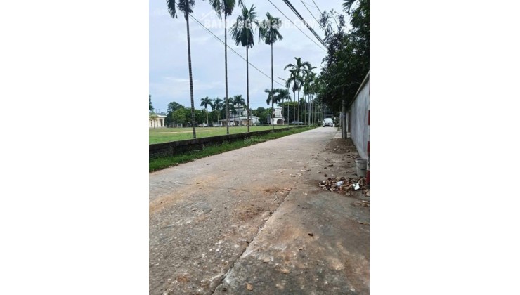 Bán gấp lô đất 106m² full thổ cư Mặt tiền rộng, nở hậu Gần sân bóng Đồng Trạng