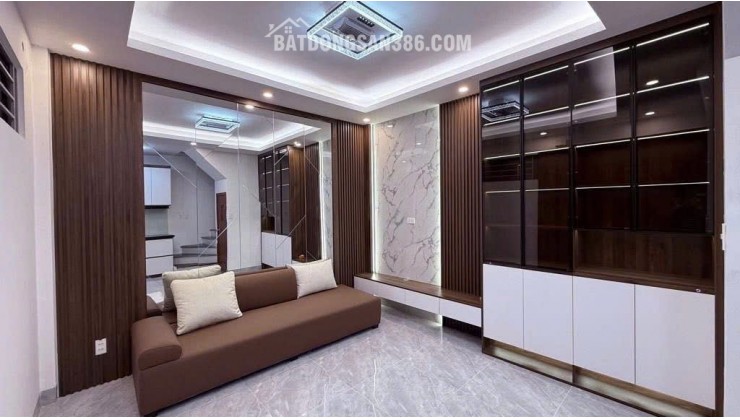 CHỦ THIỆN CHÍ BÁN NHÀ VÕNG THỊ ,50M2 NHÀ 7 TẦNG Ở HOẶC KINH DOANH DÒNG TIỀN ĐỀU PHÙ HỢP .