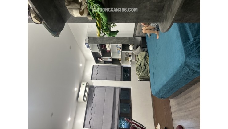 Bán nhà Hoàng Liệt, Hoàng Mai, Ô tô đỗ cửa, View hồ Linh Đàm, 43m2, 14.8 tỷ(CTL)