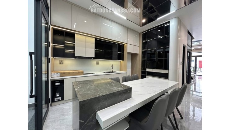 CCMN Triều Khúc, 55m, 10.2 Tỷ, 6 tầng thang máy, 11 phòng, lô góc xe con,