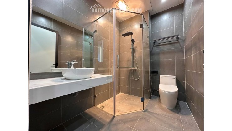 Bán gấp tòa công sở Mỹ Đình, ô tô tránh, hoạt động, thông sàn thang máy, 42 Tỷ