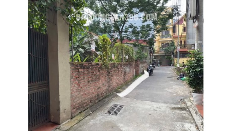 CC BÁN 60m2 Ngọc Thuỵ, ngay hồ Ao Lão, khai sơn hill, oto thông, giá đầu tư. LH 0936123469