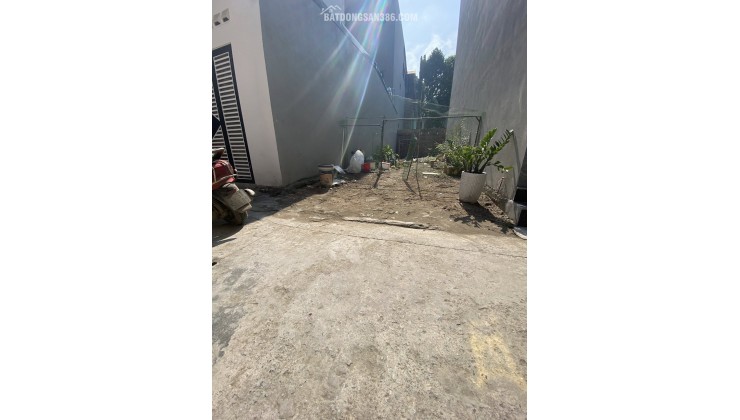 SIÊU HIẾM ! THẠCH BÀN 40m OTO VÀO ĐẤT, 20m ra HỒ THẠCH BÀN CHỈ NHỈNH 7t còn tl.