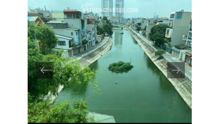 Siêu Hiếm ! Chỉ hơn 8 tỷ. Nhà 6T thang máy. Cách 1 nhà ra mặt phố Ngọc Lâm, 2 nhà ra Hồ, view hồ thoáng mát.