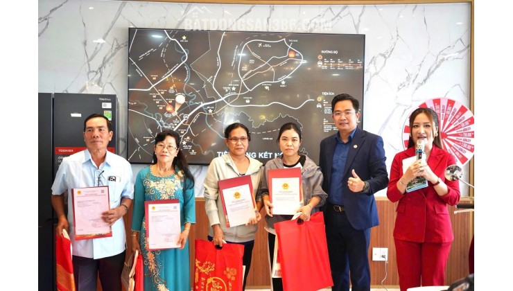 TRUNG TÂM HÀNH CHÍNH- LỢI THẾ ĐỘC QUYỀN CỦA AGORACITY- TRAO NỀN GỬI SỔ-108M2: 2 TỶ. VSƠN 0933828233