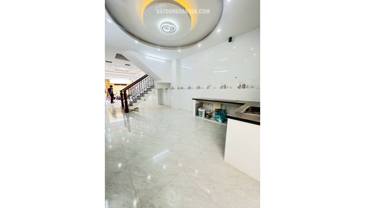 HXH NHÀ MỚI 3 TẦNG 4PN 5WC 4Mx15M - KẾ NGUYỄN SƠN QUẬN TÂN PHÚ.