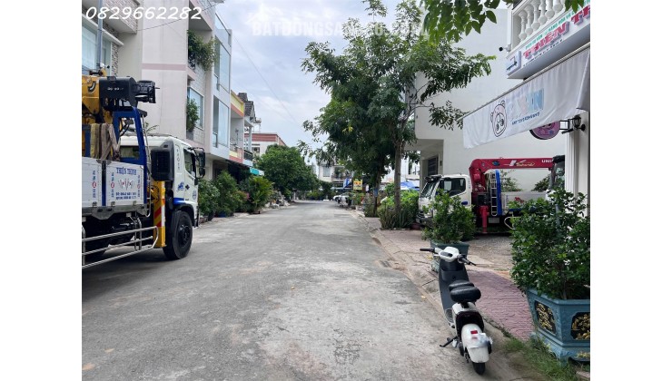 Bán đất thổ cư 78m2 TP.Sa Đéc, Đường Số 3 Khu Vincom, Sổ Hồng. Giá 4.5 tỷ.