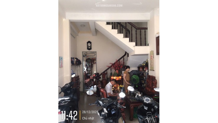 BÁN GẤP: NHÀ TÂN HƯNG THUẬN, 139.5M2 GIẤY TỜ ĐỦ, ĐÃ HOÀN CÔNG, CHỈ 14.5 TỶ LH:0966464549.