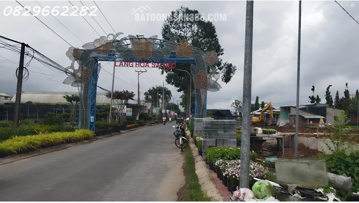 Bán Đất Thổ Cư Đường Làng Hoa, Sa Đéc. 196m2, SHR, Giá 3.2 Tỷ.