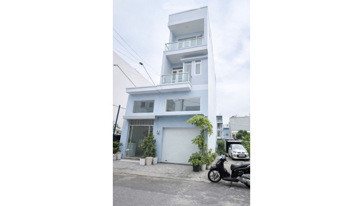 NHÀ  5 TẦNG-DT SÀN HƠN 208M2,HXH NGAY LÊ VĂN VIỆT-HOÀNG HỮU NAM,Q9  6TỶ9