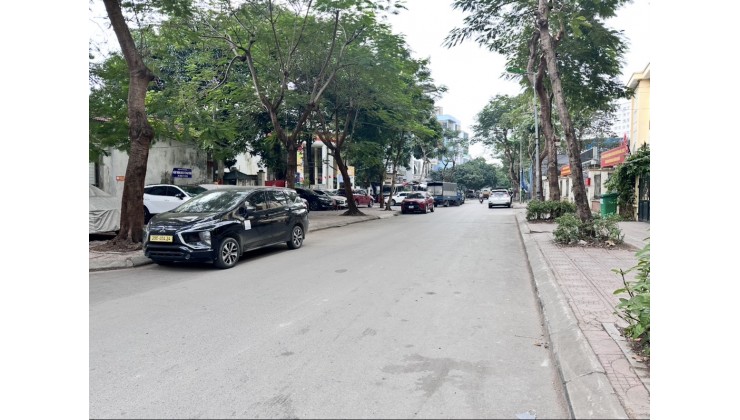 PHỐ HOÀNG ĐẠO THÀNH - 56M2 - 7 TỶ NHỎ - SIÊU TIỆN ÍCH