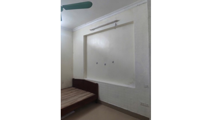 CẦN CHO THUÊ PHÒNG - CHO NGƯỜI CÔNG VIỆC ỔN ĐỊNH, SẠCH SẼ, CÓ SẴN ĐIỀU HOÀ, CÓ NÓNG LẠNH