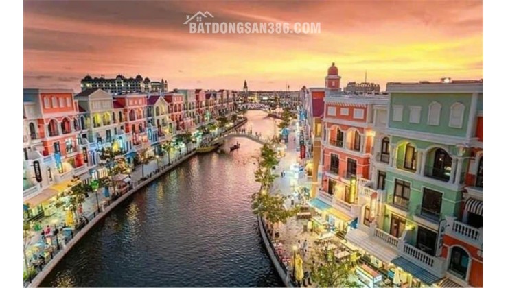 Bán căn liền kề xẻ khe tại phố biển oceanpark 3. Nhà thoáng sáng . Gíá rẻ hơn tới 30%.Dt119m2- Nhỉnh16 tỷ