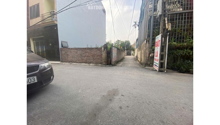 BÁN ĐẤT TỔ 25 THỊ TRẤN ĐÔNG ANH 46,5M CHỈ NHỈNH 4 TỶ-ĐƯỜNG Ô TÔ TRÁNH GẦN CHỢ-TRƯỜNG CAO ĐẢNG NGHỀ- 200M RA ĐƯỜNG KINH DOANH ĐA NGHÀNH NGHỀ