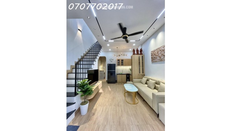 Nhà mới đón Tết full nội thất hẻm 4m TSN TPhú 32m2, 2 tầng 3PN Giá chỉ 5 tỷxx