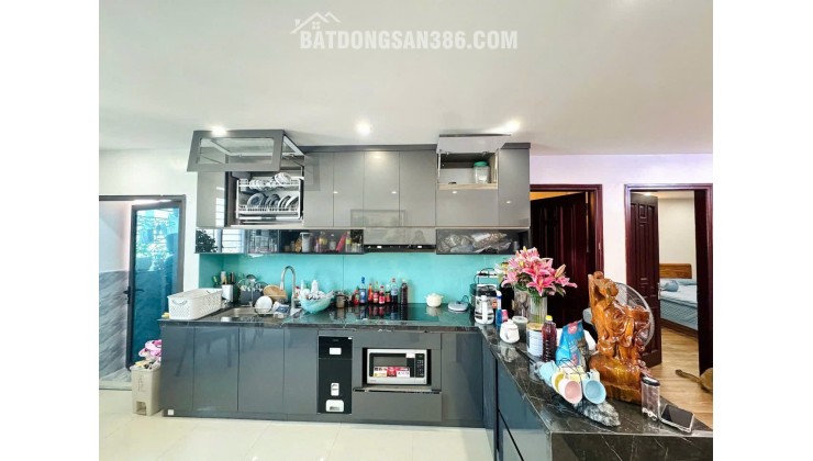 Bán nhà Hoàng Quốc Việt - Cầu Giấy - 45m2 - 5 tầng - 13 tỷ