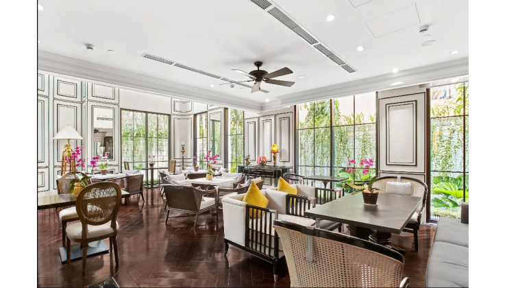 TỔ HỢP KHÁCH SẠN 75 PHÒNG TẤT CẢ ĐỀU CÓ CỬA SỔ TRỜI- NGAY HỒ CON RÙA- 1,5 TỶ/TH