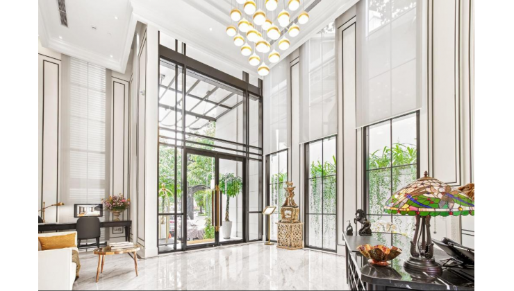 TỔ HỢP KHÁCH SẠN 75 PHÒNG TẤT CẢ ĐỀU CÓ CỬA SỔ TRỜI- NGAY HỒ CON RÙA- 1,5 TỶ/TH