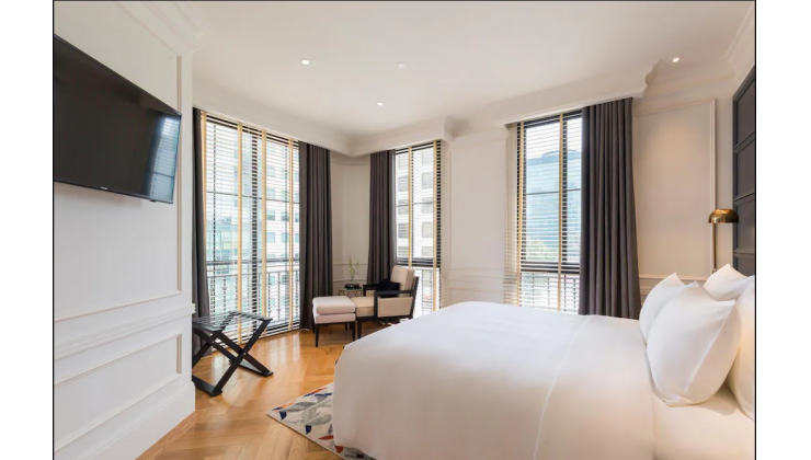 TỔ HỢP KHÁCH SẠN 75 PHÒNG TẤT CẢ ĐỀU CÓ CỬA SỔ TRỜI- NGAY HỒ CON RÙA- 1,5 TỶ/TH