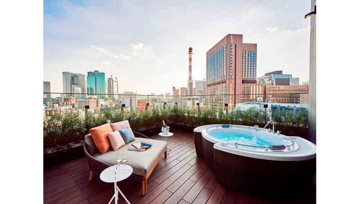 BÁN TOÀ NHÀ 21 CHDV KẾT HỢP VP- RỘNG 1,300 M2- NGANG 15M- NGAY CHỢ TÂN ĐỊNH, Q1- 199 TỶ