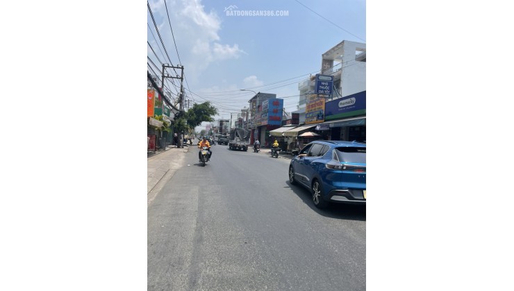 Bán nhà mặt tiền 4,3x27m giá 10,7 tỷ TL, Mặt tiền Nguyễn Ảnh Thủ, Quận 12