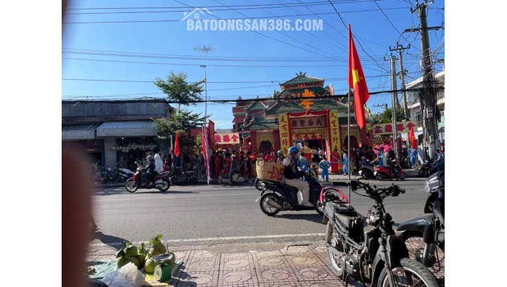 Cho thuê nhà nguyên căn 214 Trần Quý Cáp, Ninh Hòa, Khánh Hòa