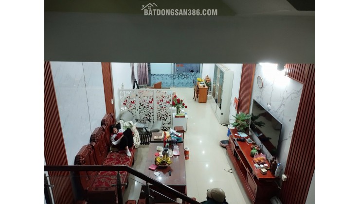 Bán nhà 3 tầng trục Nguyễn Trãi - Ql38 phố Ba Huyện, Bắc Ninh