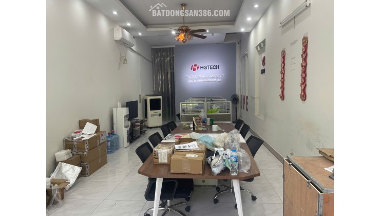 Bán nhà 3 Tầng nhìn giữa vườn hoa Bồ Sơn  P Võ Cường TP Bắc Ninh