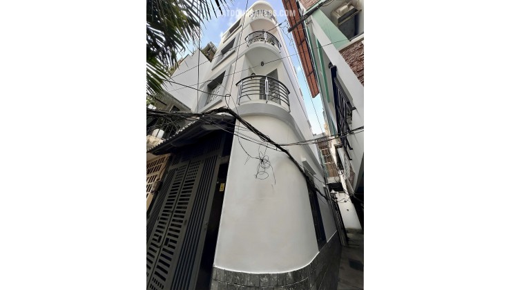 GÓC 2 HẺM NGUYỄN VĂN CỪ – NHÀ 3 TẦNG CHỈ 6.3 TỶ. LH: 0779351867 – 0764071867.