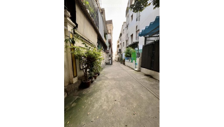 GÓC 2 HẺM NGUYỄN VĂN CỪ – NHÀ 3 TẦNG CHỈ 6.3 TỶ. LH: 0779351867 – 0764071867.