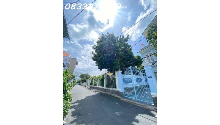 Không gian sống rộng thoáng – Gần Phạm Hữu Lầu – Nhà đẹp sẵn ở