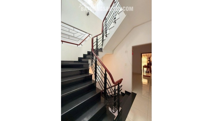 HẺM NHỰA XE HƠI THÔNG - KHU VIP BÀU CÁT - ĐỒNG ĐEN - 4 TẦNG BTCT - 78m2 (4.5m x 17.5m)