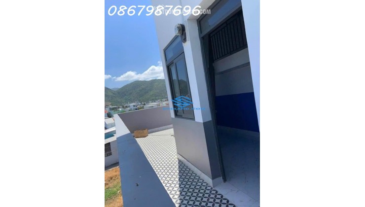 BÁN GẤP! NHÀ PHỐ 4 TẦNG 13 PHÒNG KINH DOANH, ĐANG HỢP ĐỒNG THUÊ DÒNG TIỀN ỔN ĐỊNH – VĨNH TRƯỜNG, NHA TRANG