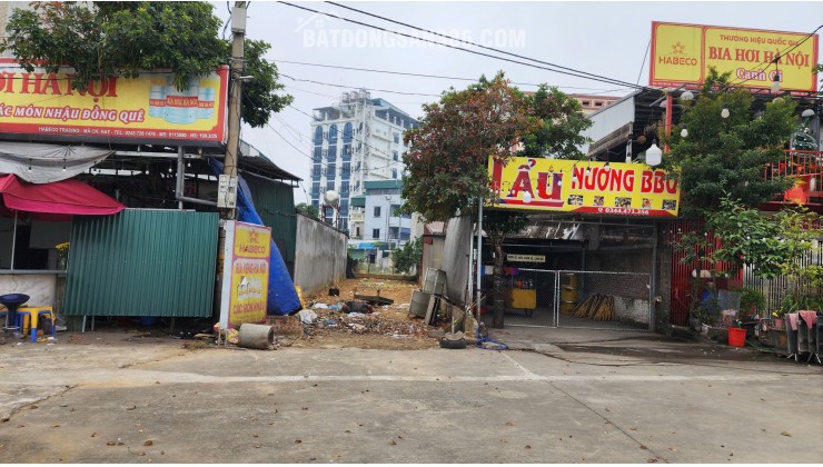 chính chủ cần bán đất mặt phố  kinh doanh sầm uất ! Tại Hoà Lạc