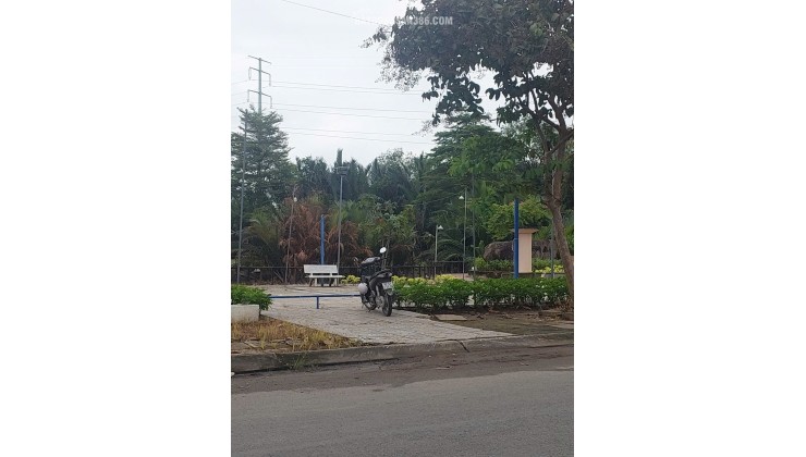 Lô đất biệt thự KDC Nam Long đường D1,Liên Phường giá chỉ 24ty