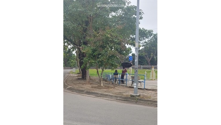 Lô đất biệt thự KDC Nam Long đường D1,Liên Phường giá chỉ 24ty