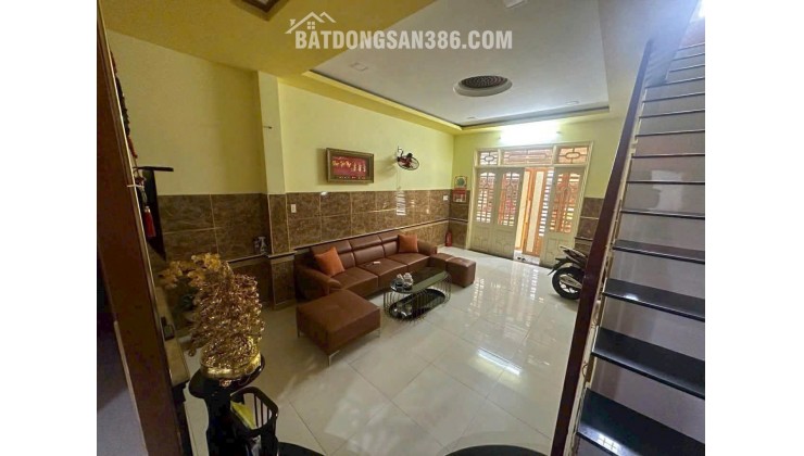 BÁN NHÀ 2 TẦNG MẶT TIỀN TRẦN XUÂN LÊ