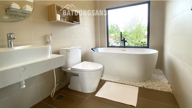 Nghỉ dưỡng chính chủ 1570m2, thổ cư 400m2, xã Hồ Tràm. Lh:0913933070.