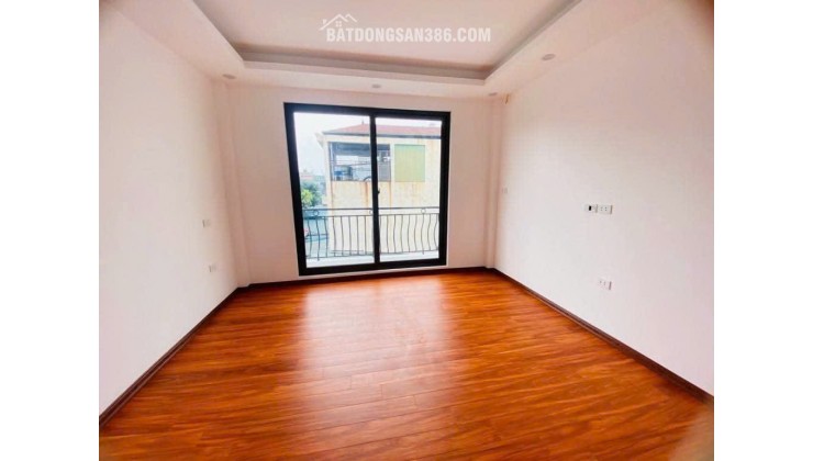 Bán nhà Giáp Nhị – 5
 tầng thang máy, nhà mới tinh, MT 4.1m – Giá 8.65 tỷ