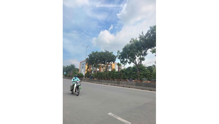 Lô đất biệt thự 320  16 x 20 KDC Nam Long D3, Liên Phường, Phước Long B, chỉ 27ty