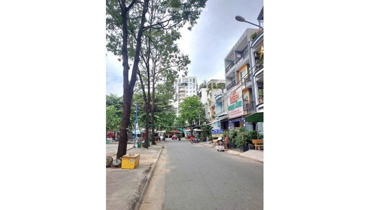 Nhà mặt tiền kinh doanh sầm uất đường số 7,Trung Tâm Long Trường Nhà 3 tầng thiết kế hiện đại