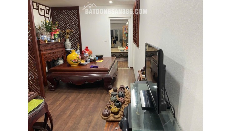 NHÀ CHÍNH CHỦ- GIÁ TỐT chính chủ cần bán nhanh nhà ngay trung tâm phường Ngọc Thụy, HN