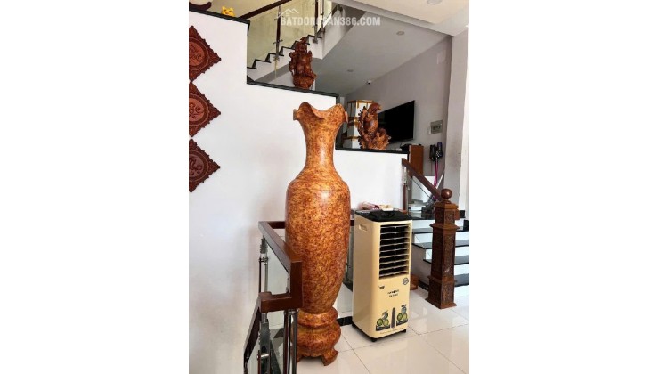 Mặt tiền Nguyễn Tư Nghiêm,Bình Trưng Tây,Diện tích 150m (7 x 22),Đường 20m